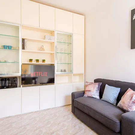 Elegantis Labicana - Few Steps From The Colosseum