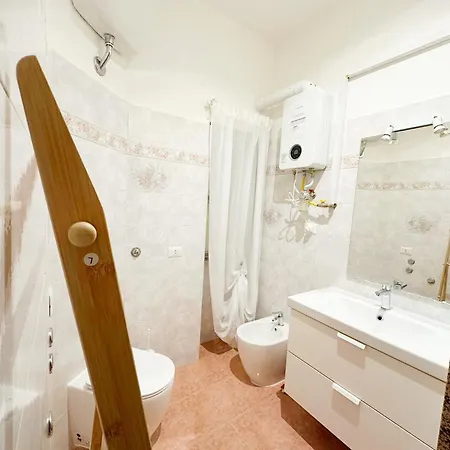 Apartment Elegantis Labicana - Few Steps From The Colosseum Rome
