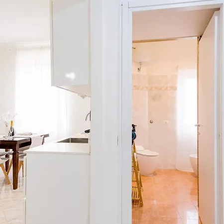 Elegantis Labicana - Few Steps From The Colosseum *